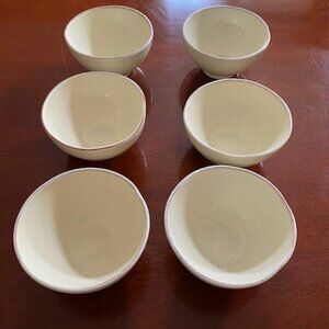 Vietri Cucina Fresca Set of 6 Cereal Bowls Crema Color